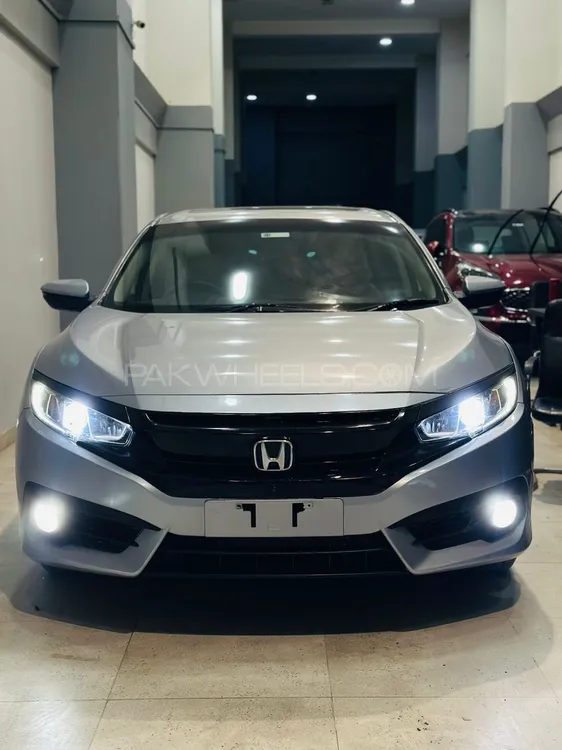 Honda Civic 2018 for Sale in Karachi Image-1