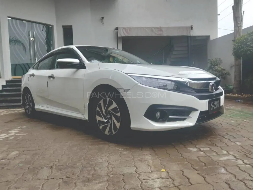 Honda Civic 2018 for Sale in Sialkot Image-1