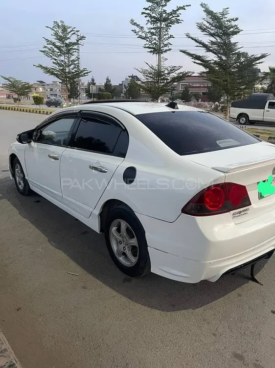 Honda Civic 2010 for Sale in Lahore Image-1