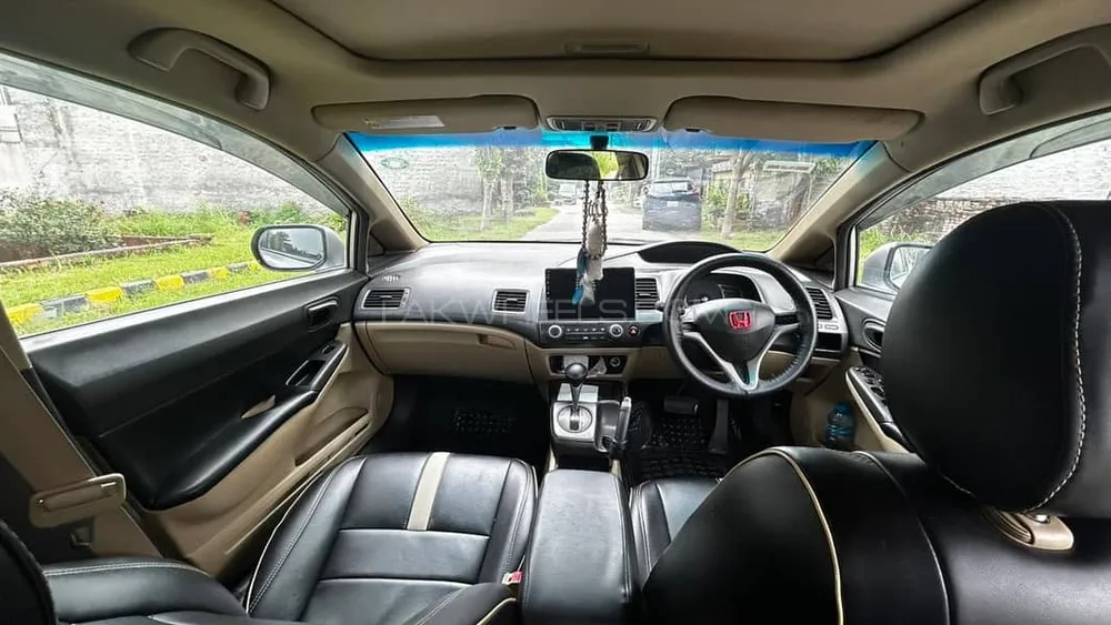 Honda Civic 2010 for Sale in Lahore Image-1
