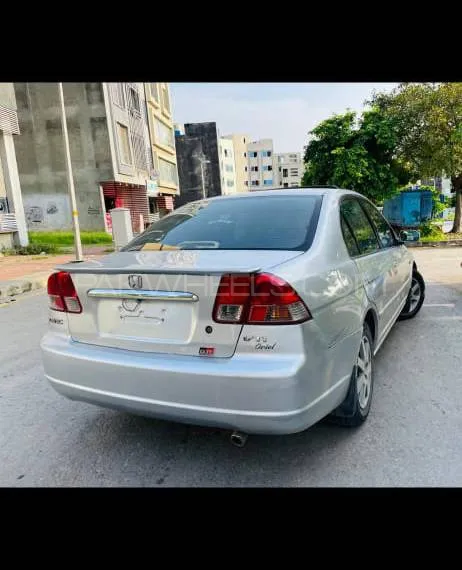 Honda Civic 2004 for Sale in Chakwal Image-1