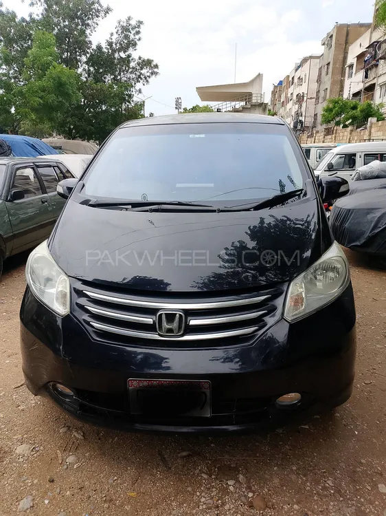 Honda Freed 2012 for Sale in Karachi Image-1