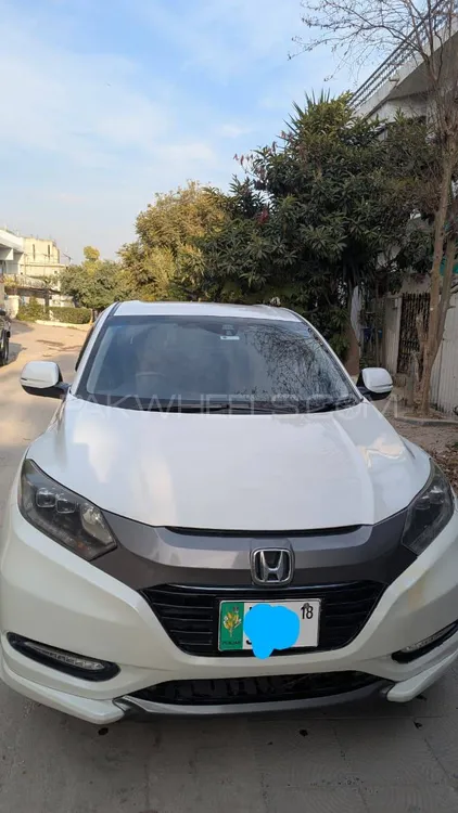 Honda Vezel 2014 for Sale in Islamabad Image-1