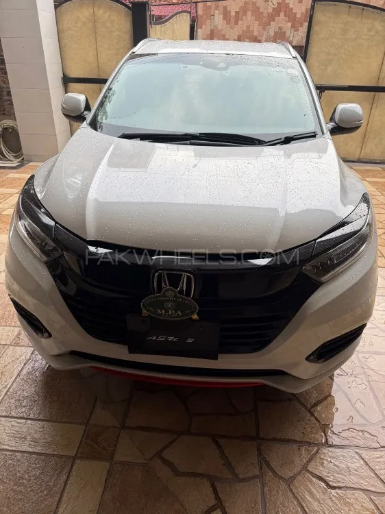 Honda Vezel 2019 for Sale in Lahore Image-1