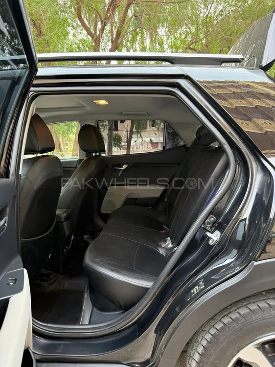 KIA Stonic 2025 for Sale in Hyderabad Image-1