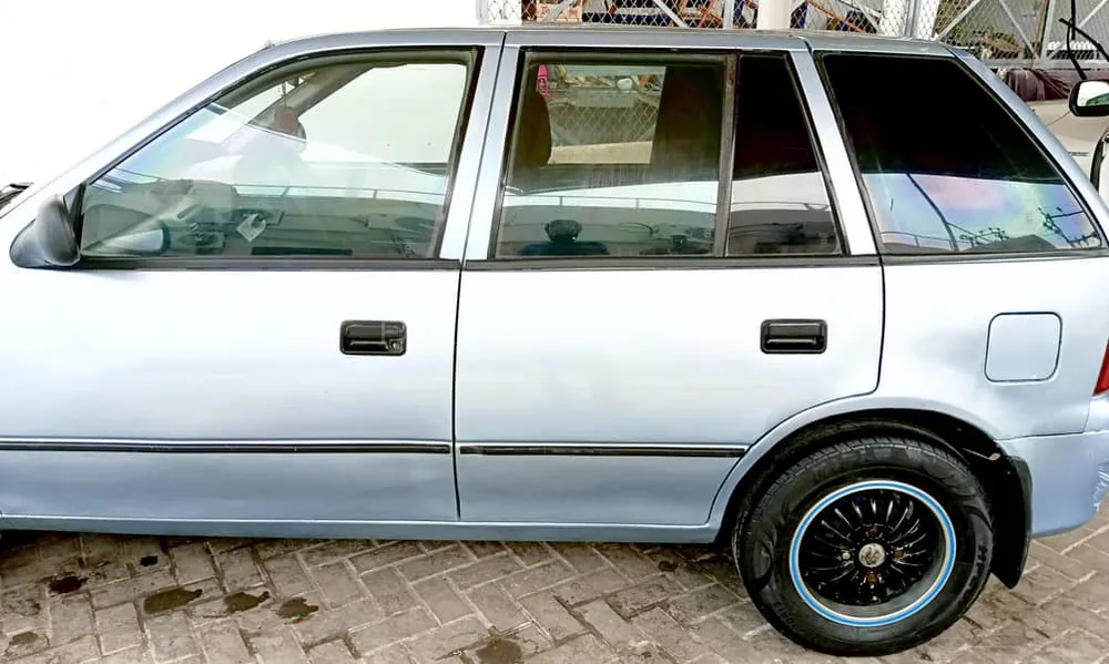 Suzuki Cultus 2004 for Sale in Karachi Image-1