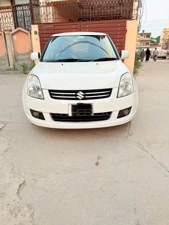Suzuki Swift 2011 for Sale in Islamabad Image-1