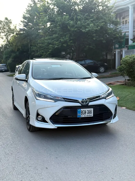 Toyota Corolla 2025 for Sale in Islamabad Image-1