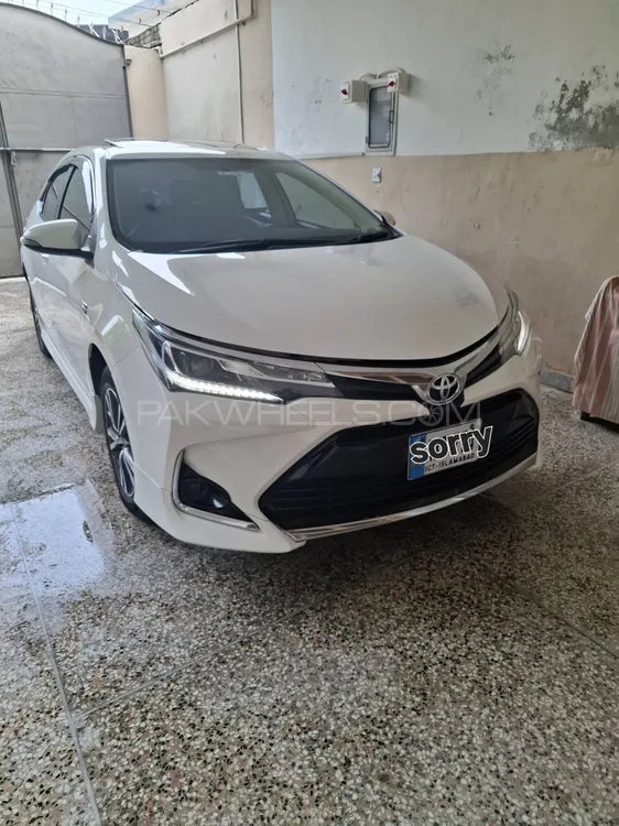 Toyota Corolla 2022 for Sale in Peshawar Image-1