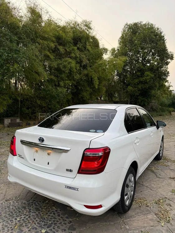 Toyota Corolla Axio 2016 for Sale in Islamabad Image-1