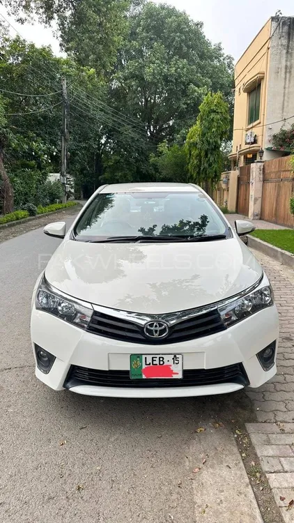 Toyota Corolla 2015 for Sale in Lahore Image-1