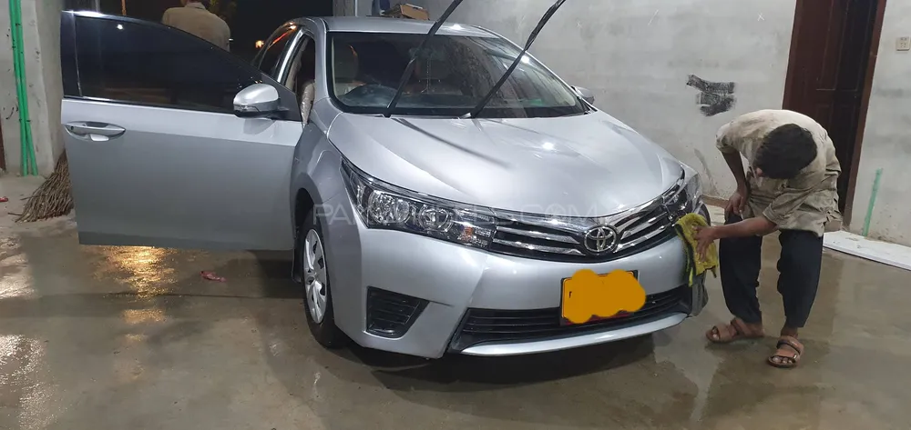 Toyota Corolla 2015 for Sale in Sukkur Image-1