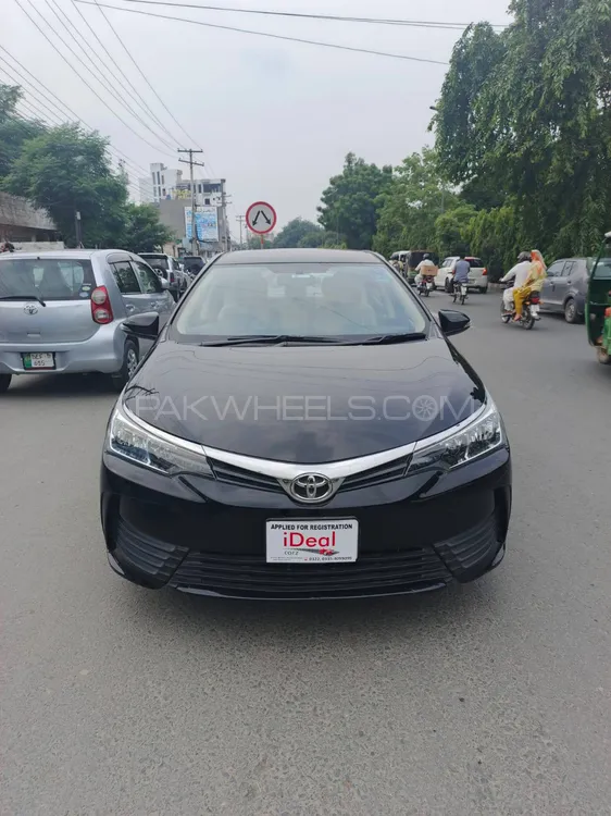 Toyota Corolla 2018 for Sale in Lahore Image-1