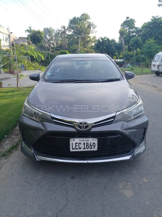Toyota Corolla 2015 for Sale in Lahore Image-1
