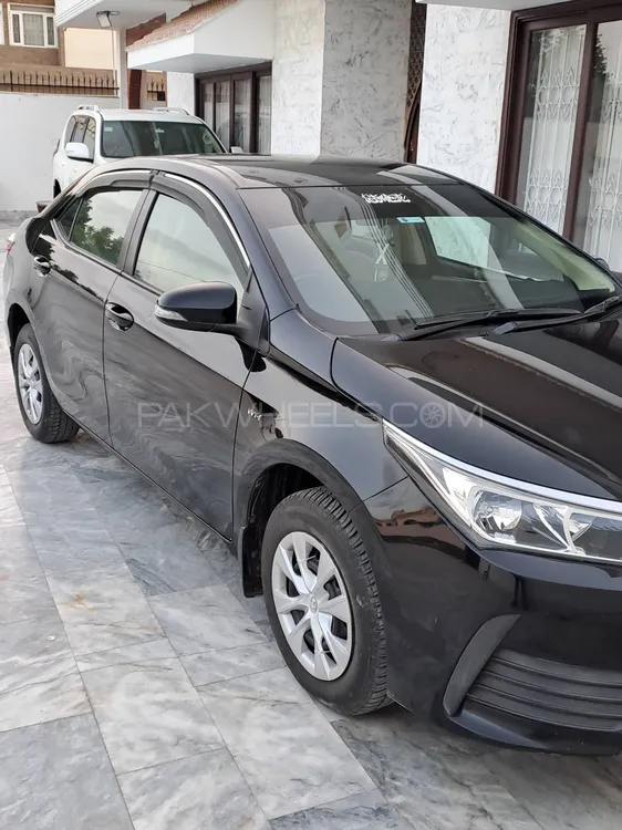 Toyota Corolla 2019 for Sale in Karachi Image-1