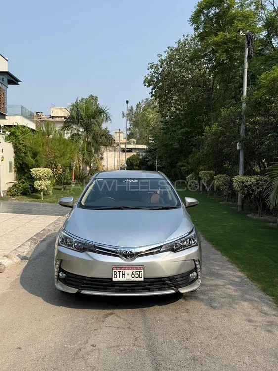 Toyota Corolla 2020 for Sale in Islamabad Image-1