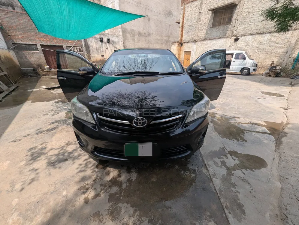 Toyota Corolla 2013 for Sale in Jhelum Image-1