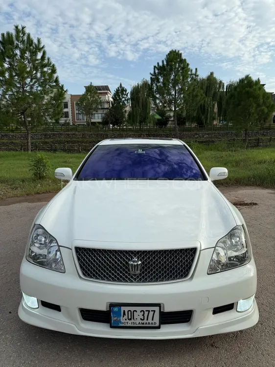 Toyota Crown 2005 for Sale in Islamabad Image-1