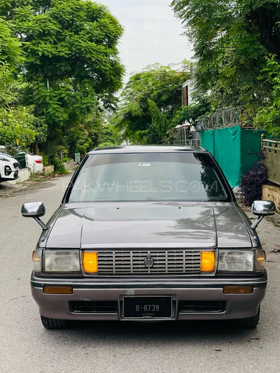 Toyota Crown 1988 for Sale in Islamabad Image-1