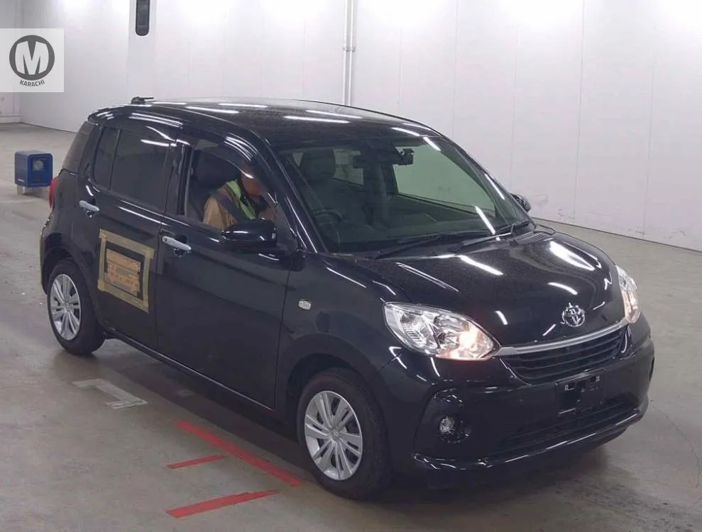 Toyota Passo 2022 for Sale in Karachi Image-1
