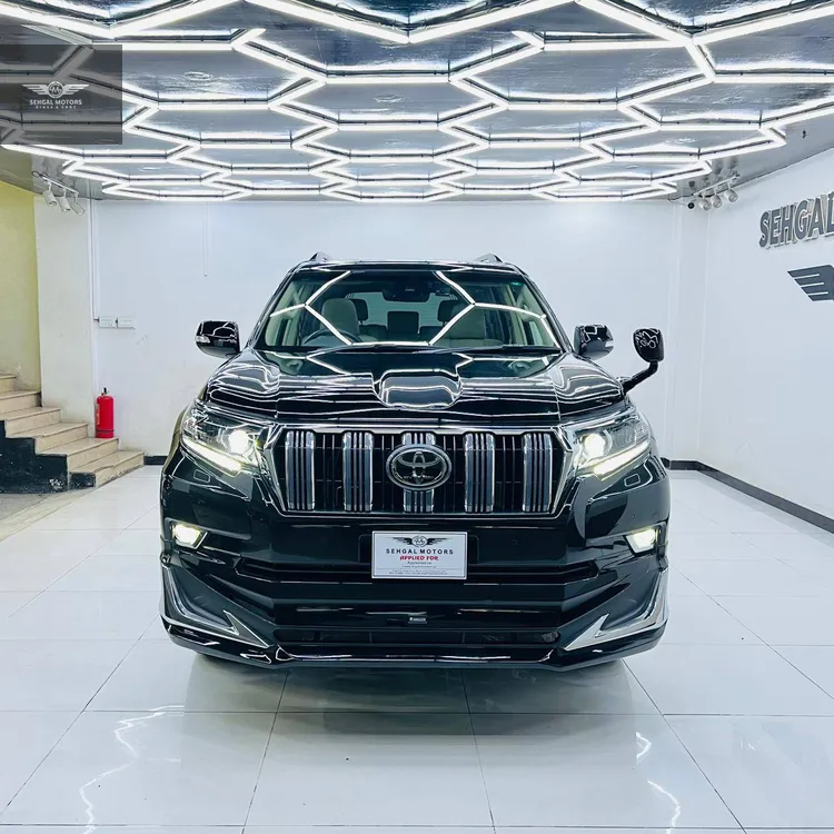 Toyota Prado 2021 for Sale in Islamabad Image-1