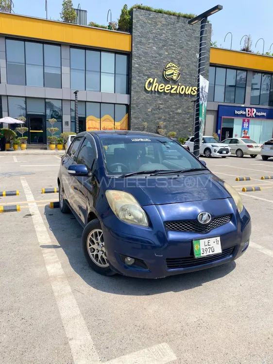 Toyota Vitz 2008 for Sale in Peshawar Image-1