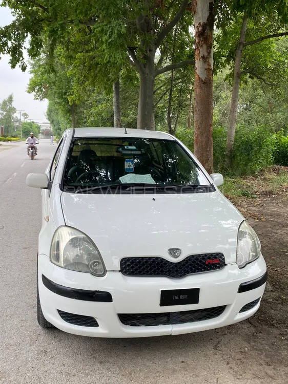 Toyota Vitz 2002 for Sale in Mardan Image-1