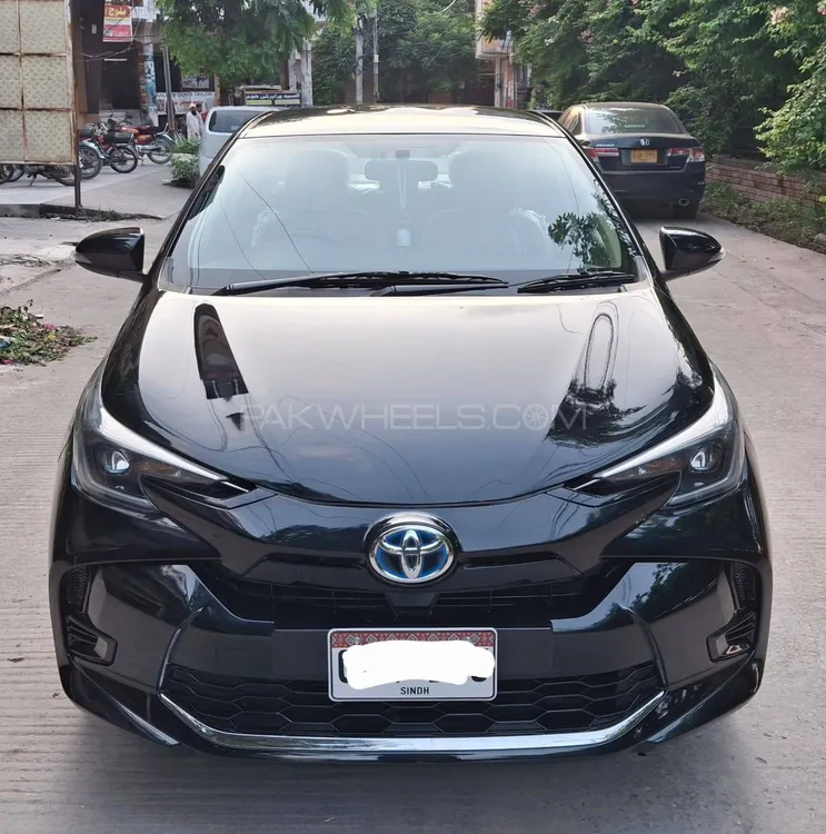 Toyota Yaris Sedan 2024 for Sale in Islamabad Image-1