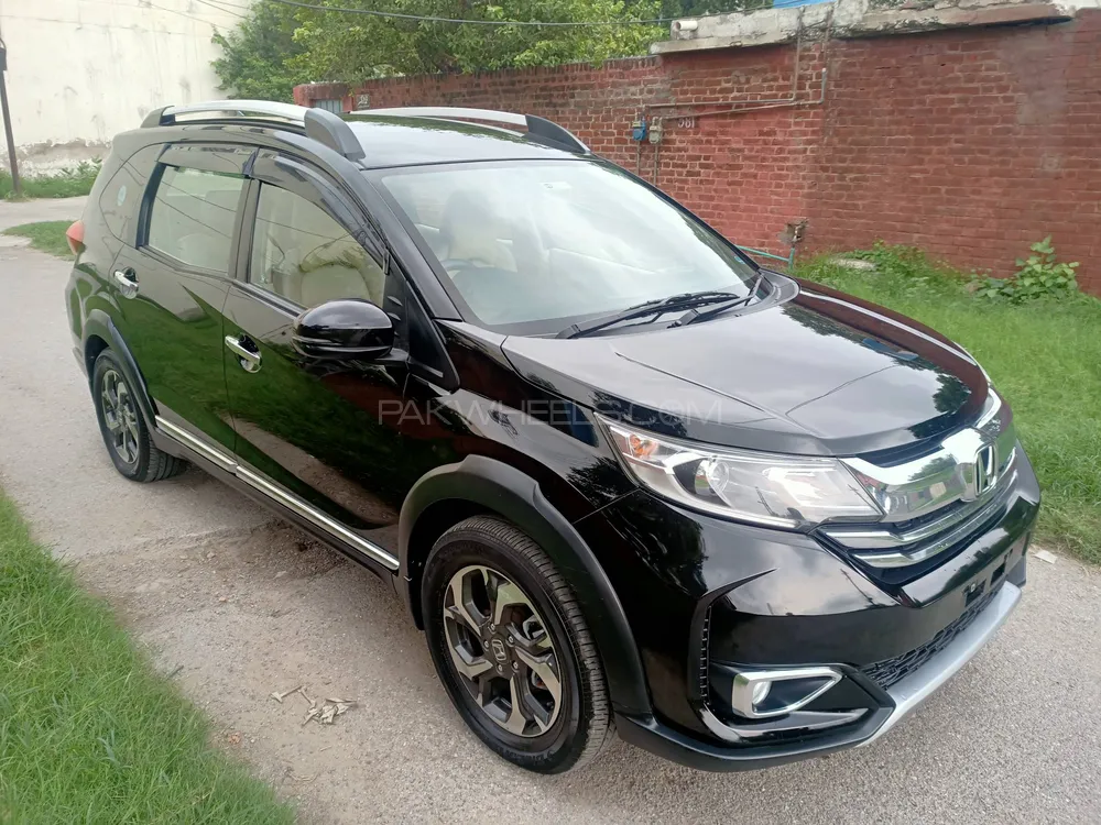 Honda BR-V 2020 for Sale in Lahore Image-1
