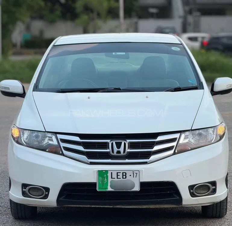 Honda City 2017 for Sale in Islamabad Image-1