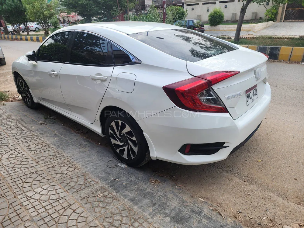 Honda Civic 2016 for Sale in Karachi Image-1
