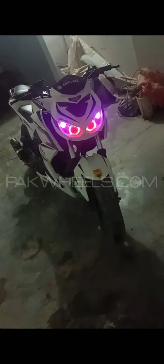 Kawasaki Z1000 2018 for Sale Image-1