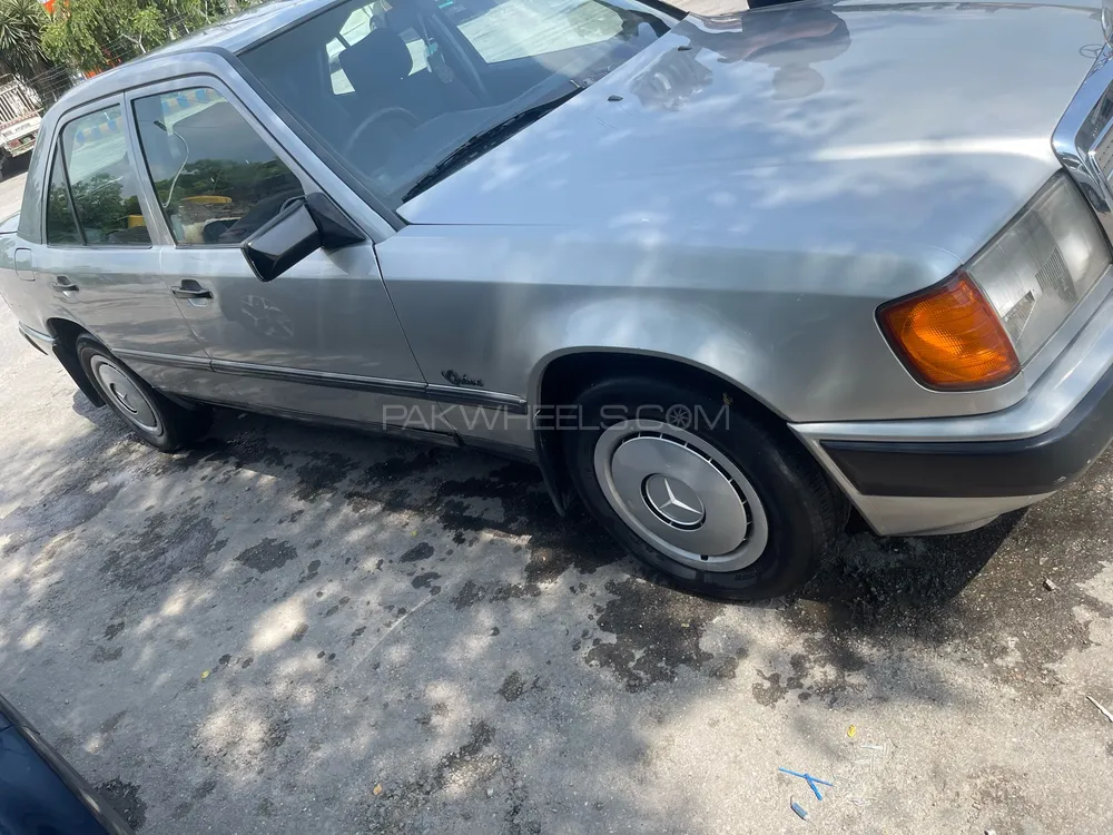 Mercedes Benz SLK Class 1986 for Sale in Islamabad Image-1