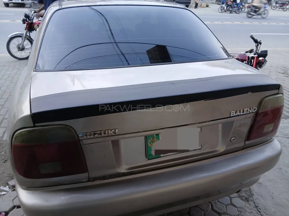 Suzuki Baleno 2005 for Sale in Lahore Image-1