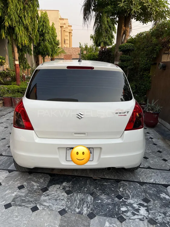 Suzuki Swift 2018 for Sale in Faisalabad Image-1