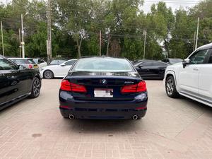 BMW 5 series edrive 
Model: 2018
Mileage: 22,600 Km
Reg: 2019 khi

Calling and Visiting Hours

Monday to Saturday

11:00 AM to 7:00 PM