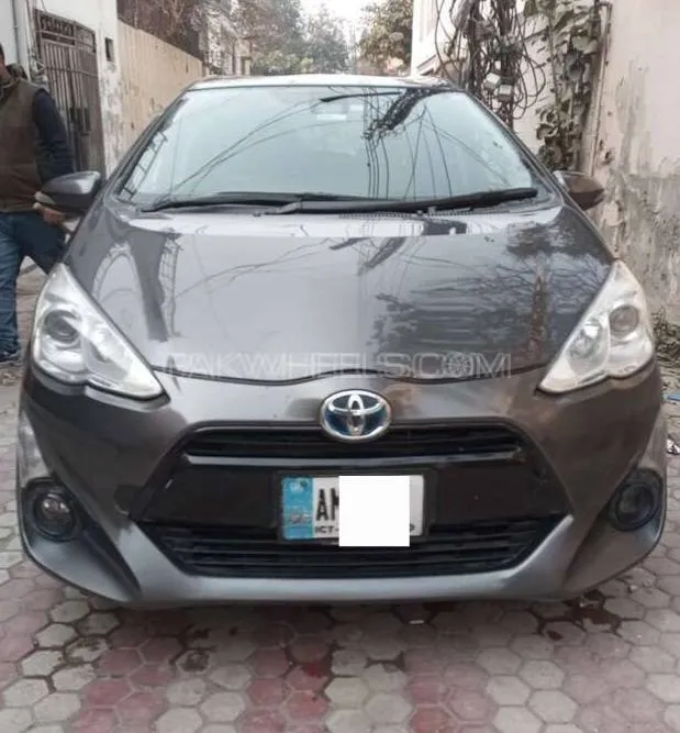 Toyota Aqua 2015 for Sale in Lahore Image-1
