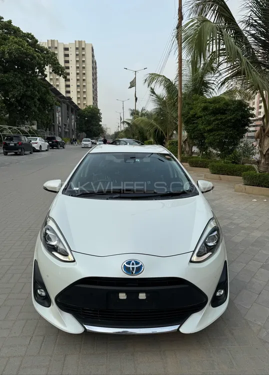 Toyota Aqua 2019 for Sale in Karachi Image-1
