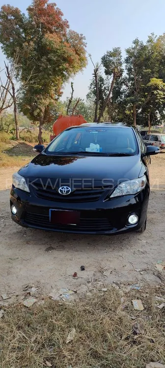Toyota Corolla 2013 for Sale in Islamabad Image-1