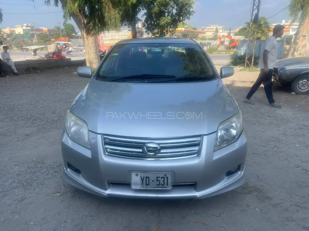 Toyota Corolla Axio 2007 for Sale in Islamabad Image-1