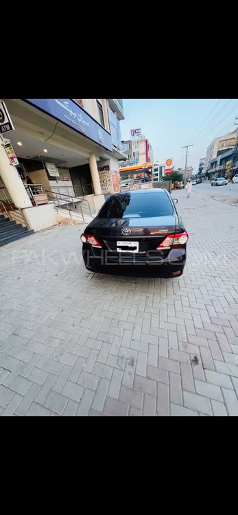 Toyota Corolla 2013 for Sale in Islamabad Image-1