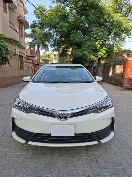 Toyota Corolla 2019 for Sale in Gujranwala Image-1