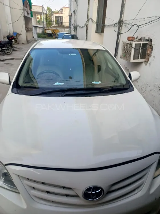 Toyota Corolla 2013 for Sale in Islamabad Image-1
