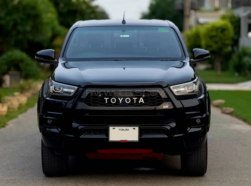 Toyota Hilux 2023 for Sale in Lahore Image-1