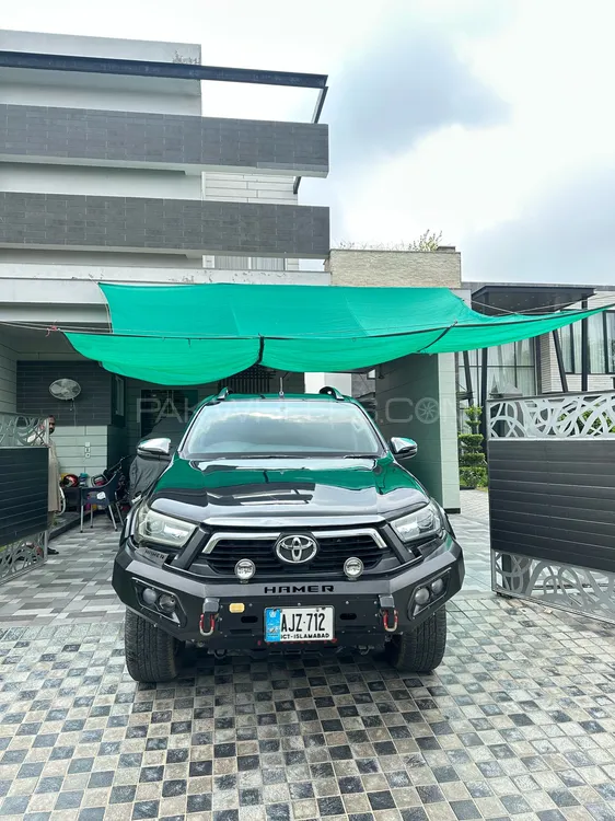 Toyota Hilux 2019 for Sale in Faisalabad Image-1