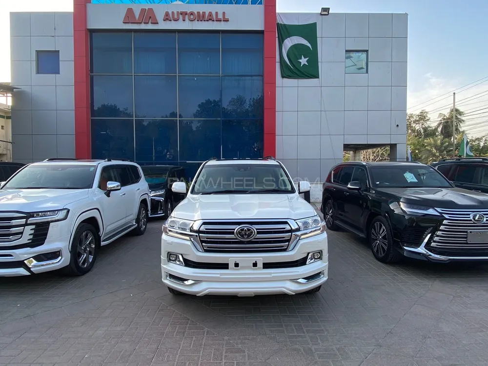 Toyota Land Cruiser 2017 for Sale in Karachi Image-1