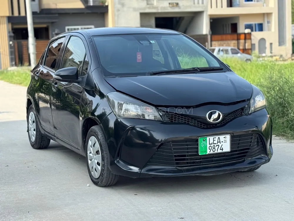 Toyota Vitz 2016 for Sale in Rawalpindi Image-1