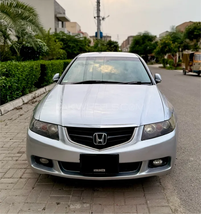 Honda Accord 2002 for Sale in Lahore Image-1
