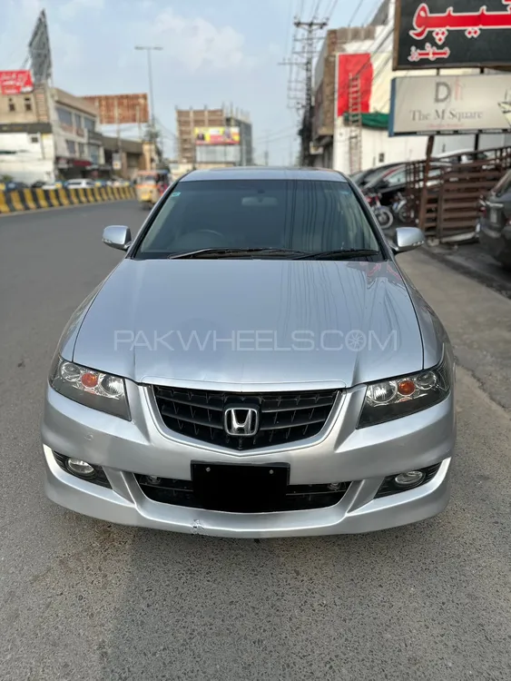 Honda Accord 2002 for Sale in Multan Image-1