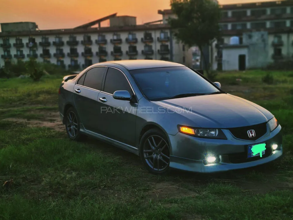 Honda Accord 2003 for Sale in Islamabad Image-1